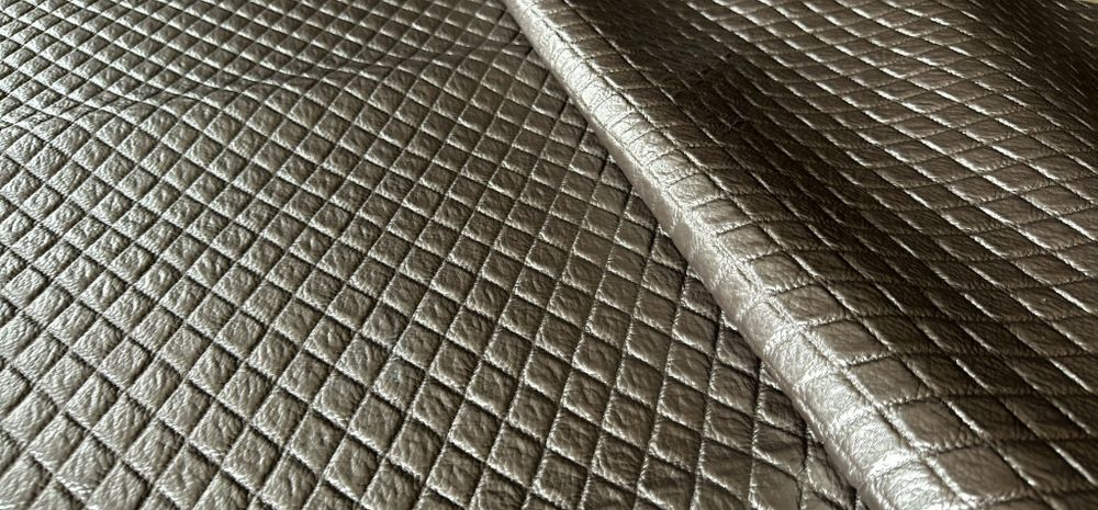 Искусственная кожа Монро 150 платина