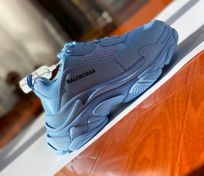 Balenciaga Triple S