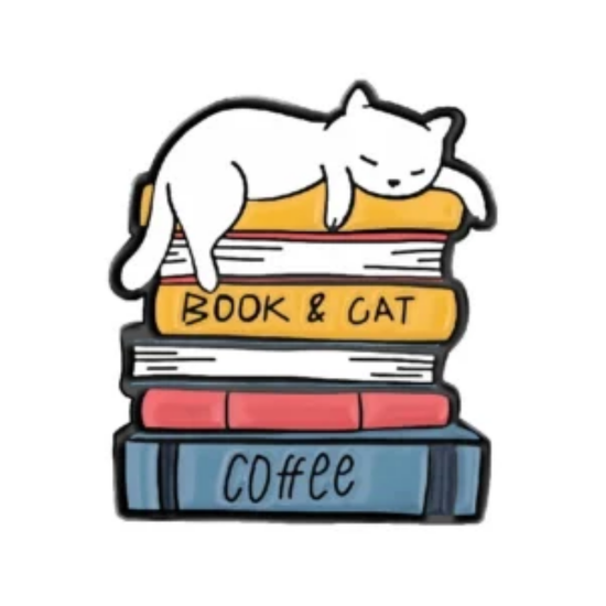 Значок Котик, спящий в библиотеке, р-р 3,1х2,8см