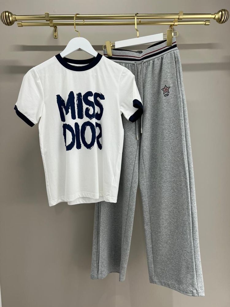 Футболка Dior