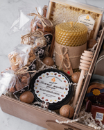 Подарочный набор со сладостями в деревянном ящике с ручкой