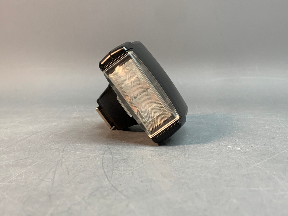 Nikon Speedlight SB-400