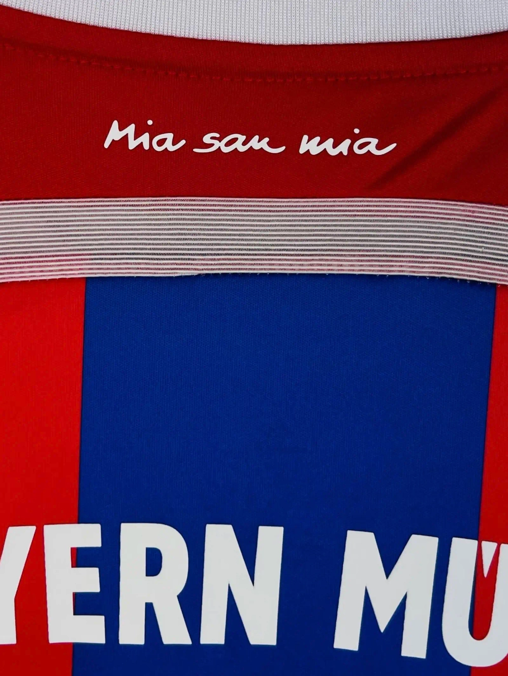 Футболка футбольная Бавария 2014/2015