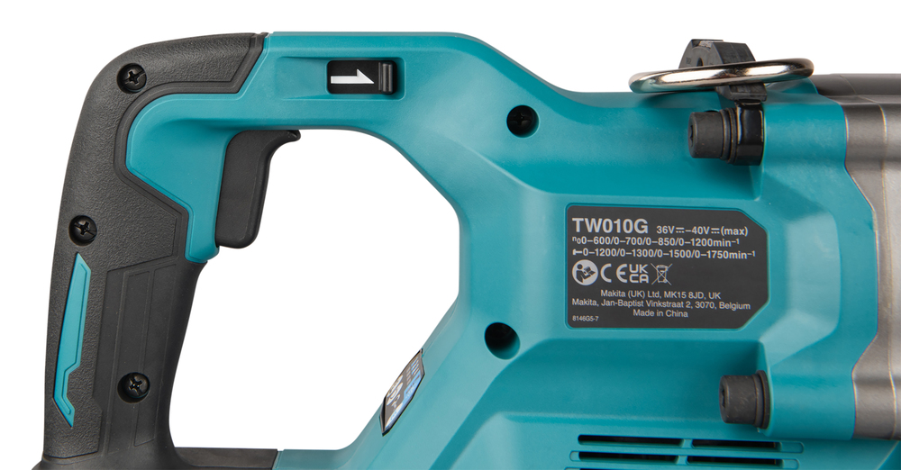 Аккумуляторный ударный гайковёрт XGT Makita TW010GZ01