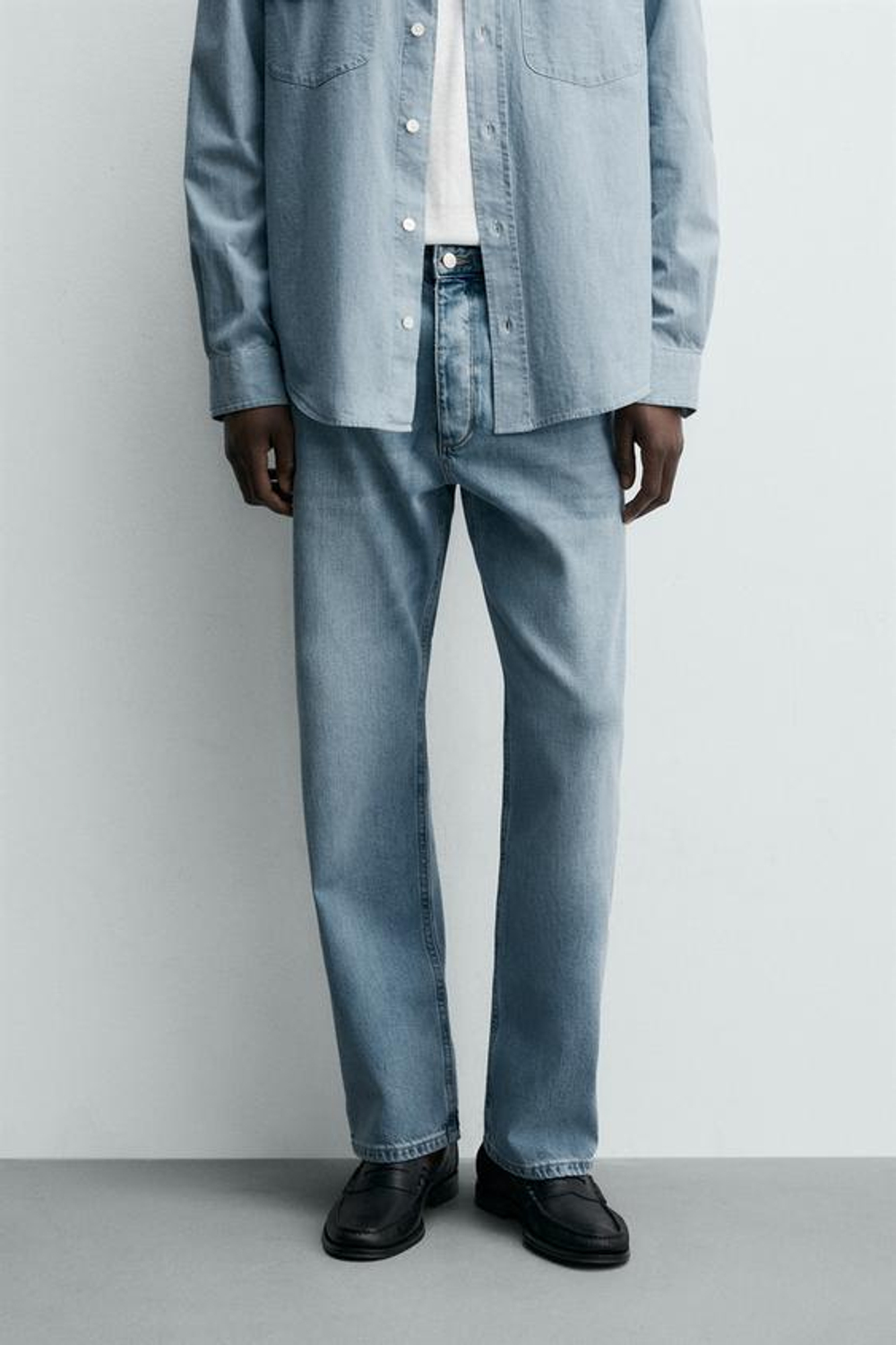 ZARA ДЖИНСЫ STRAIGHT ANKLE FIT ИЗ ХЛОПКА И ЛИОЦЕЛЛА, ГОЛУБОЙ