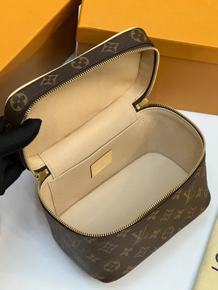 Косметичка Louis Vuitton Nice