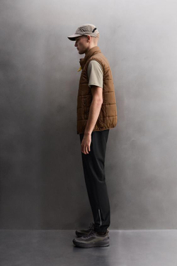 ZARA ЛЕГКИЕ БРЮКИ ИЗ ВЫСОКОТЕХНОЛОГИЧНОЙ ТКАНИ, ЧЕРНЫЙ