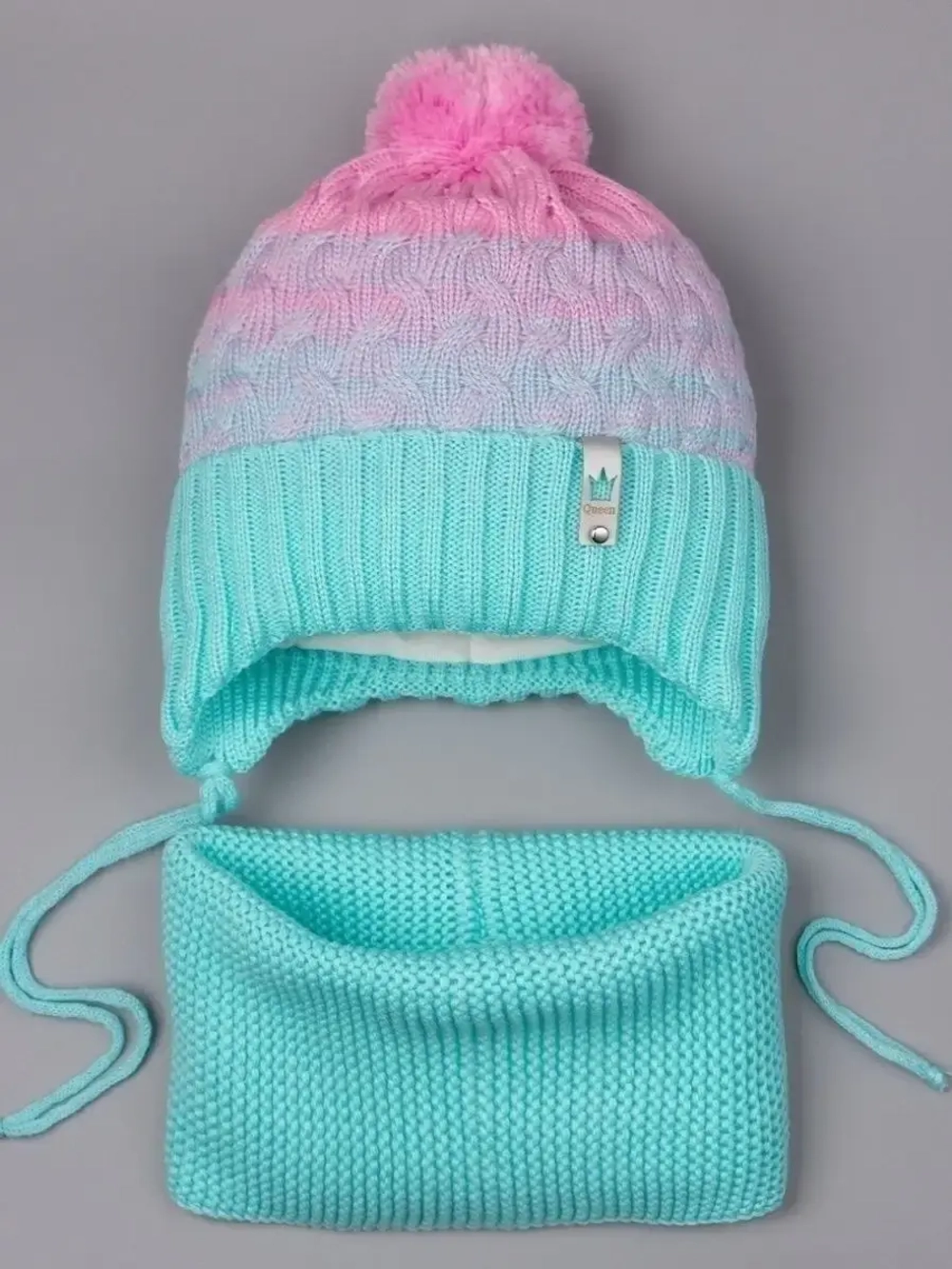 Шапка для девочки осенняя вязаная и снуд