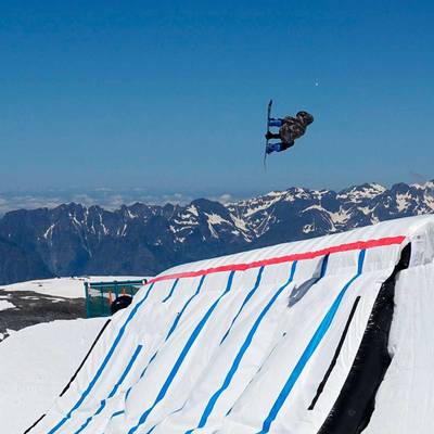Надувная подушка-склон «SnowSlope» для слоупстайла и фристайла, 16×11×2,5 м