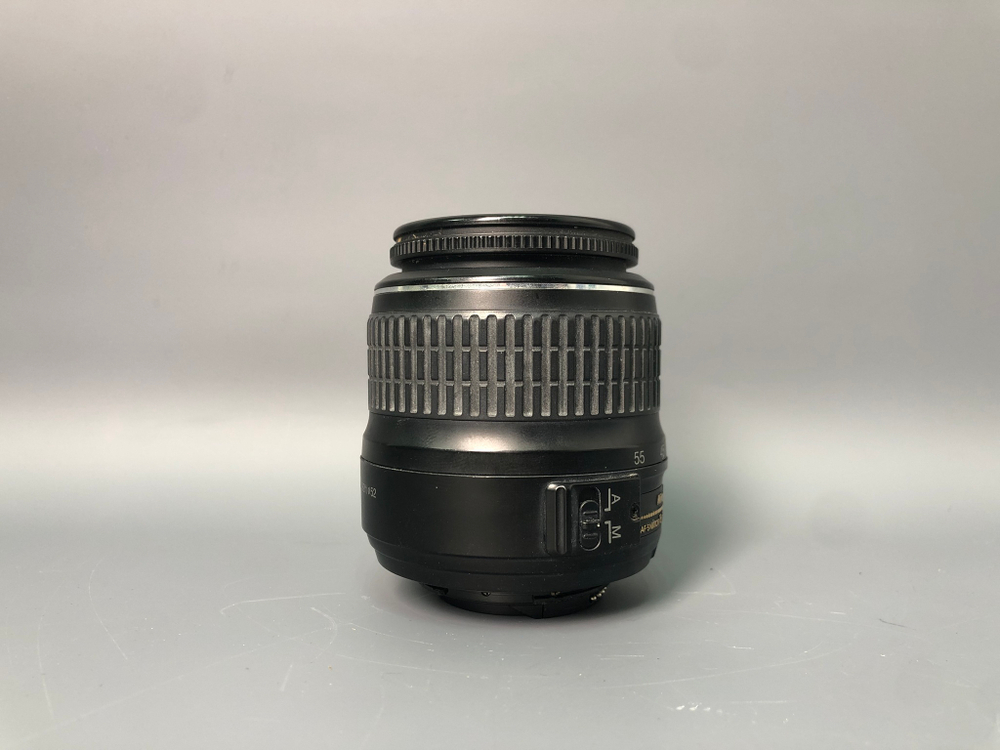 Nikon D3200 kit 18-55mm 3.5-5.6G VR 17000 кадров пробега.