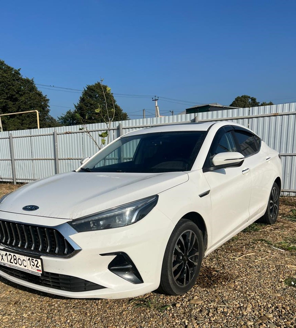 JAC J7 Luxury 1.5T CVT
