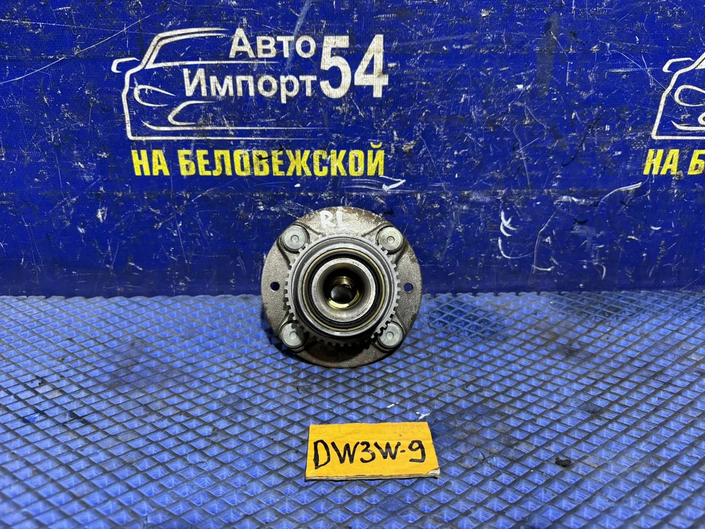 Ступица задняя левая MAZDA DEMIO 2000
