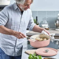 KitchenAid Чугунная кастрюля 26 см 5,2 л розовая
