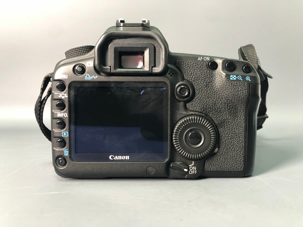 Canon EOS 5D Mark II, 13600 кадров пробега