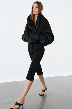 ZARA СТЕГАНАЯ КУРТКА-БОМБЕР — ZW COLLECTION, ЧЕРНЫЙ