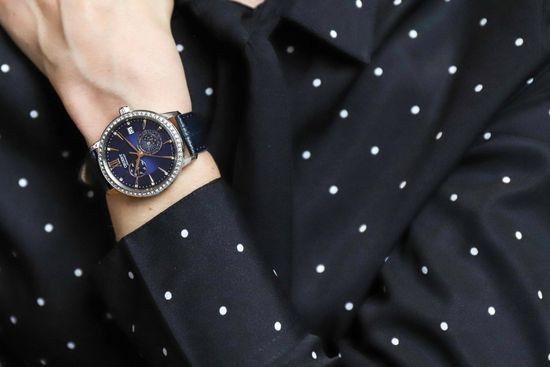 Женские часы Orient RA-AK0006L10B