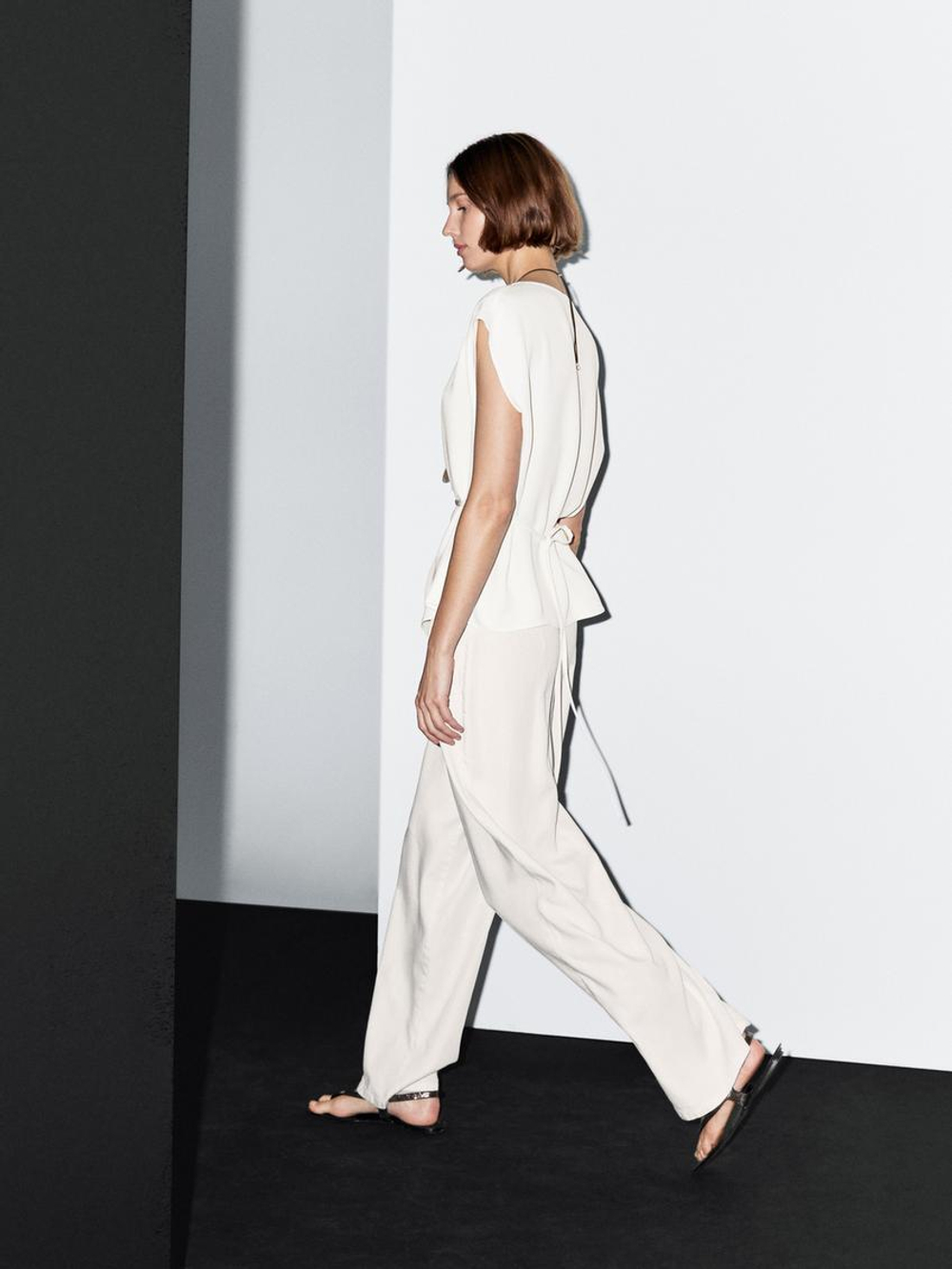 Massimo Dutti Топ из крепа с драпированным вырезом, натуральный, кремовый