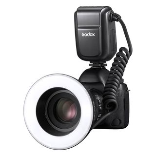 Кольцевые вспышки и переходные кольца для них