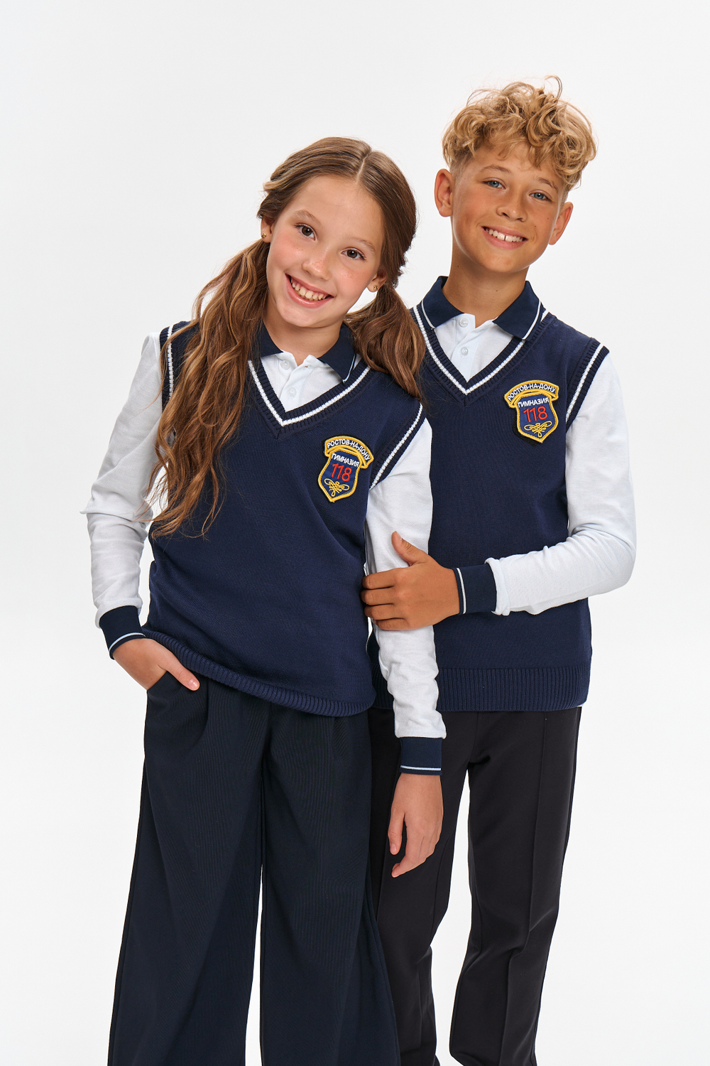 Жилет школьный вязаный (с липучкой)