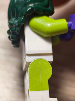 USED Женщина-Халк sh0373