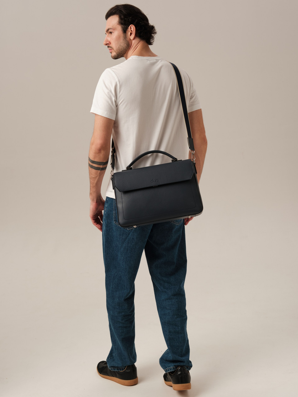 Мужская кожаная сумка Levi DBR 7115 насыщенный синий