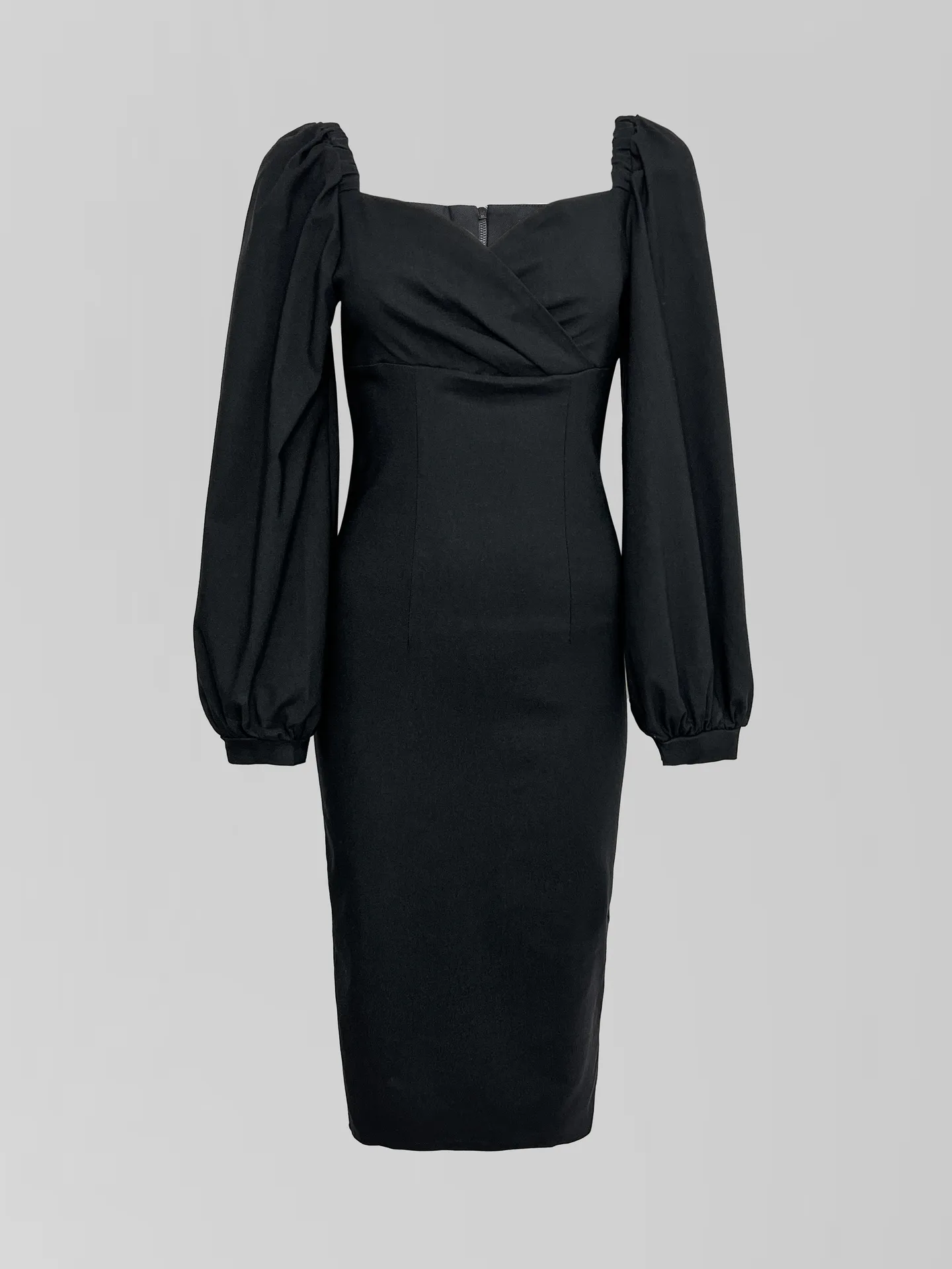 Платье By Style Janetta удлиненное облегающее на молнии сзади с манжетами на рукавах