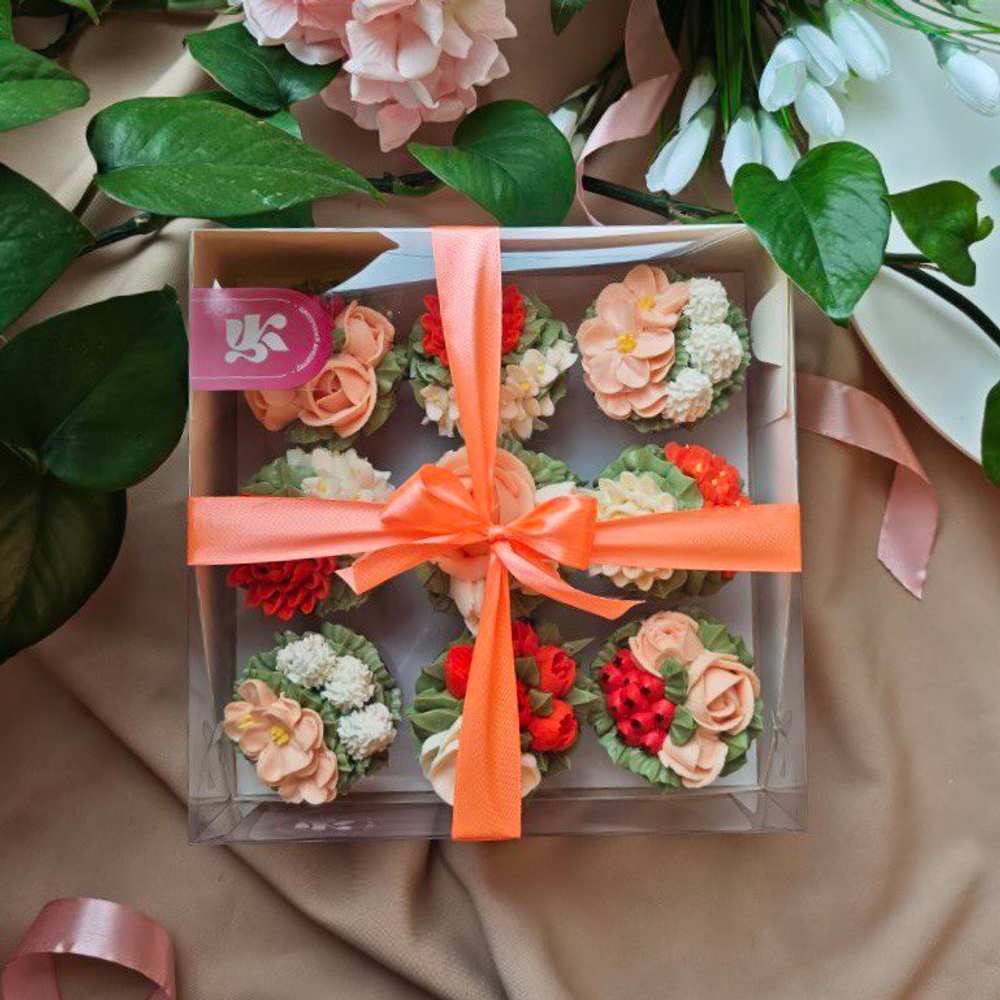 Набор “Цветочная коллекция из 9 шоколадных горшочков” — уют и вкус в каждом лепестке