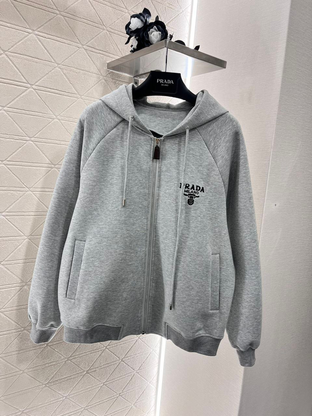 Костюм Prada