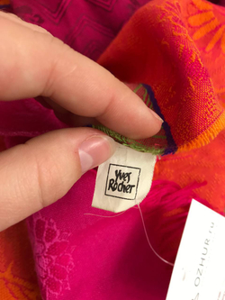 Палантин Yves Rocher яркий