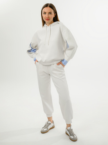TWINSET Костюм с декоративными разрезами по рукавам