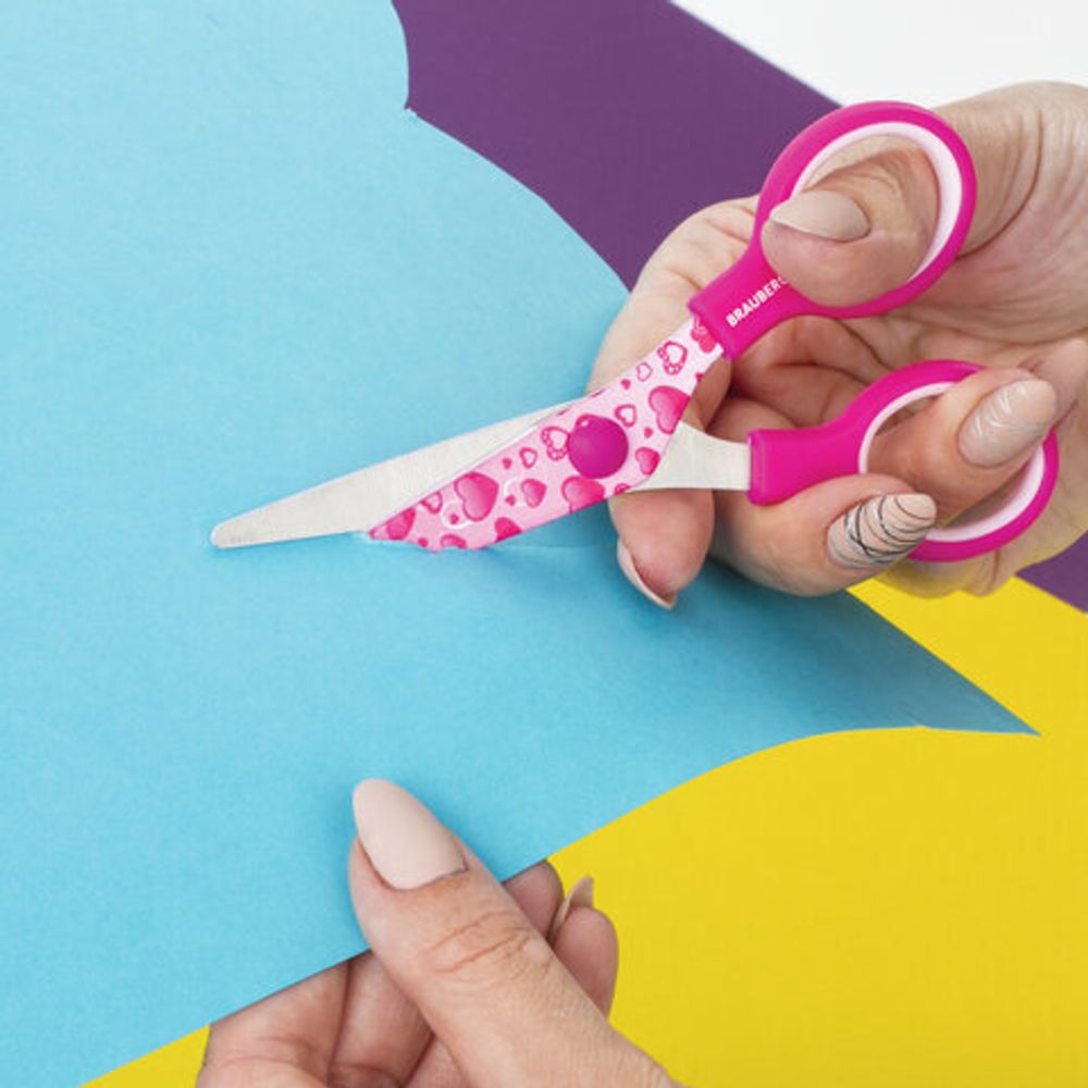Ножницы BRAUBERG "Kid Series", 130 мм, малиновые, с цветной печатью "Сердечки", закругленные, 232275