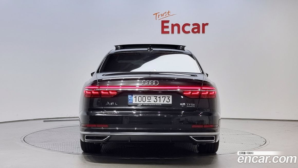 Audi A8 (D5) 55 TFSI Quattro LWB (12.2020)