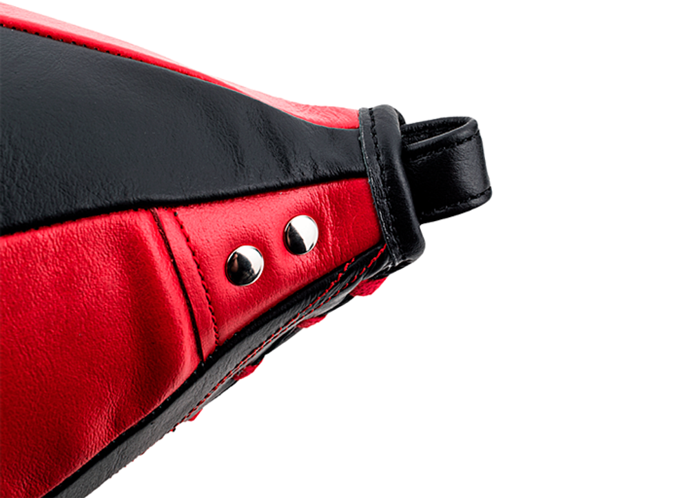 UFC Кожаная груша скоростная 9"х6" (20 см)