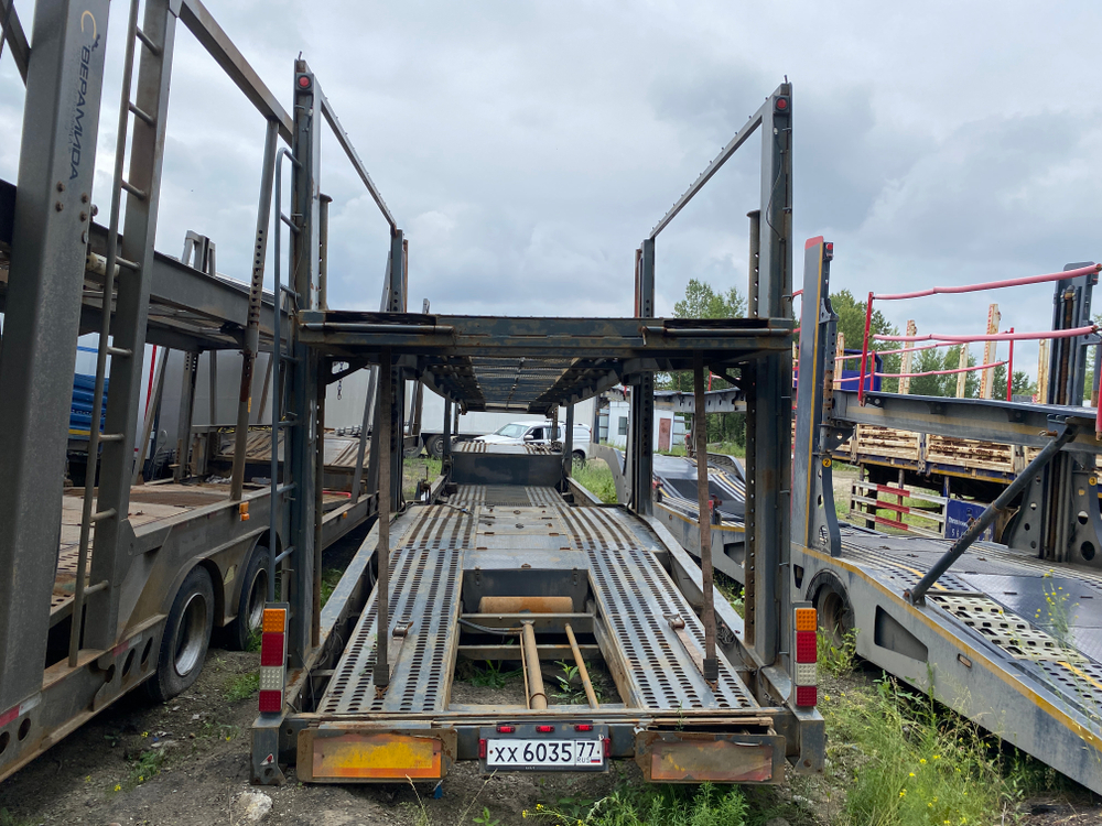 LU FENG TXC9* Полуприцеп автовоз TXC92502TDP