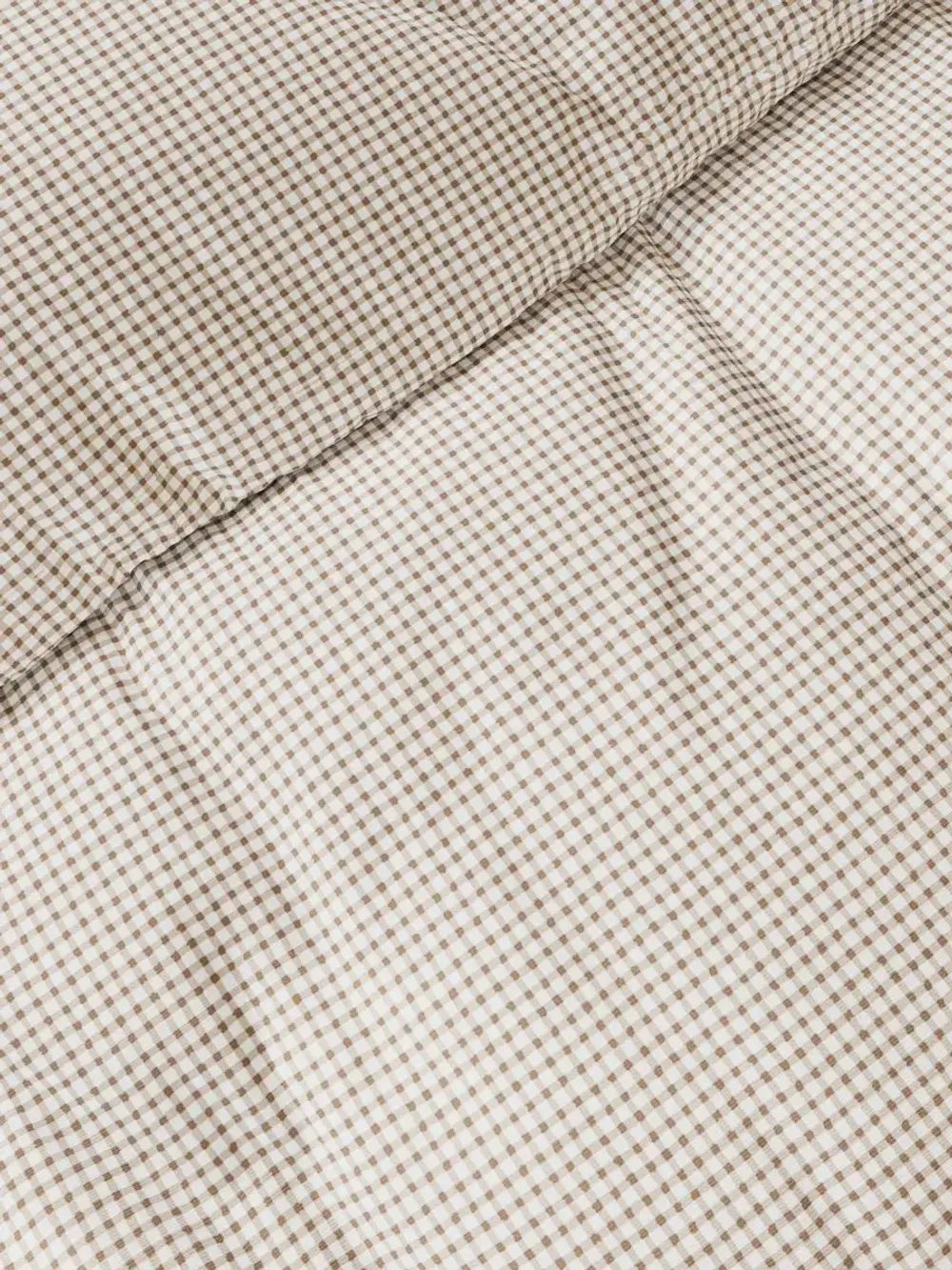 Декоративная наволочка с рюшами, оборками "Бежевая клеточка" 50х70 см, 1 шт, без молнии