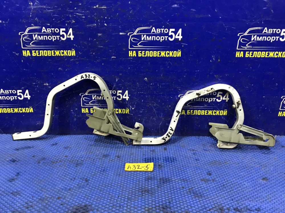 Петля багажника NISSAN CEFIRO 1997