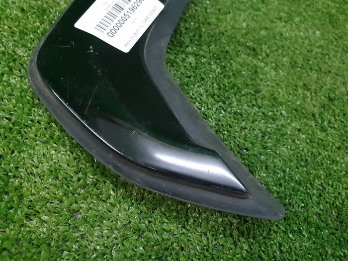 Накладка двери задняя левая BMW 3er G20 (2018-н.в.)