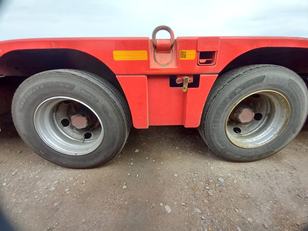 БЕРГЕР 9854* Полуприцеп тяжеловоз 4 оси 9854-0000050-04 (Раздвижной)