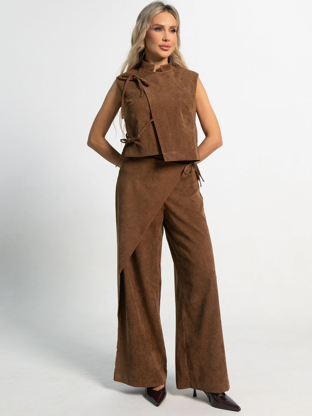 Костюм Лив (коричневый) К15389-10М LT Collection