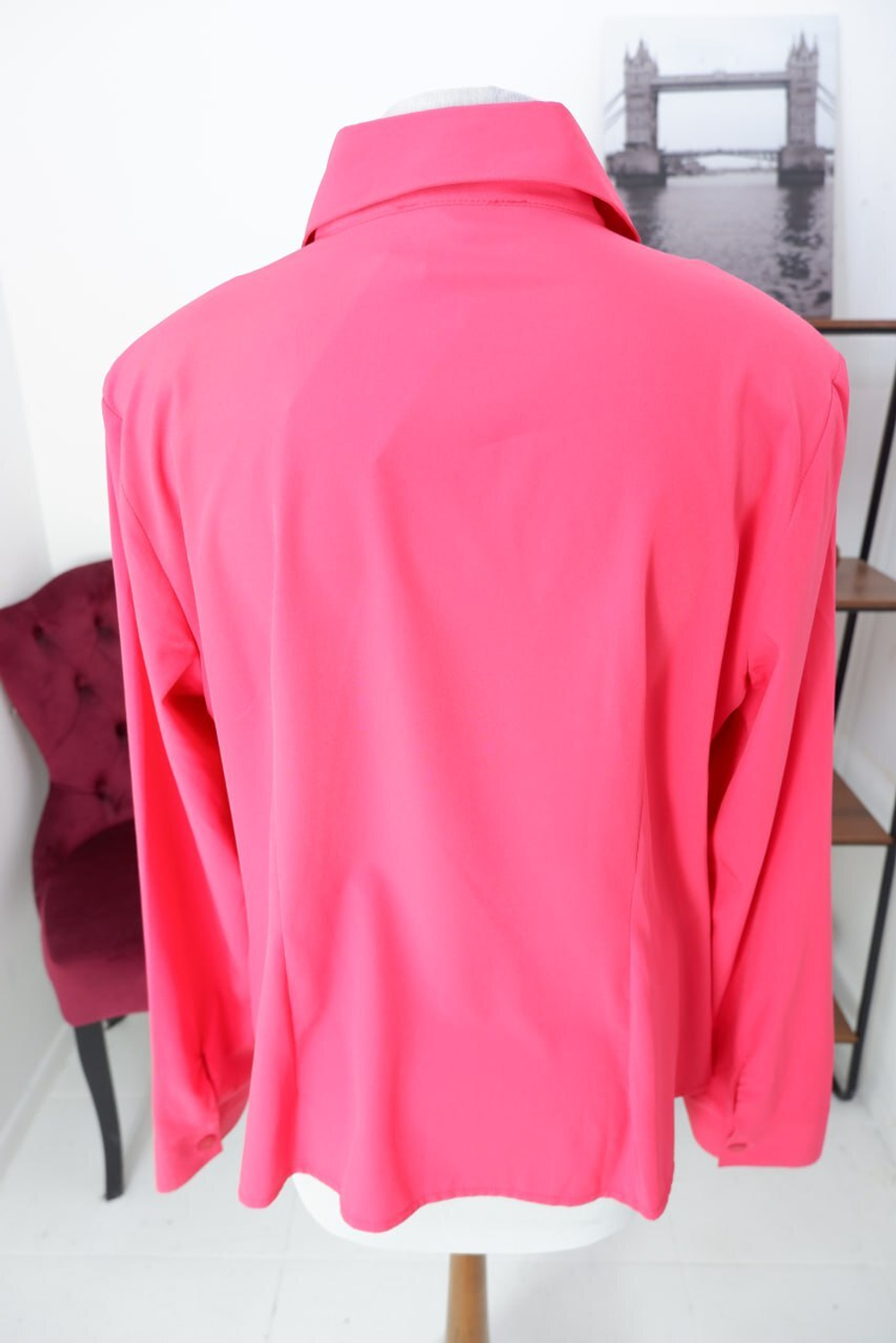 Блузка Mira с вискозой яркая 52 размер