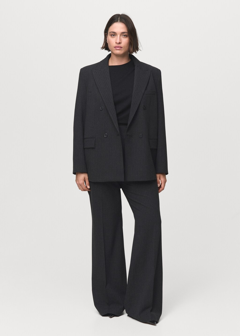 Костюмный блейзер в узкую полоску
