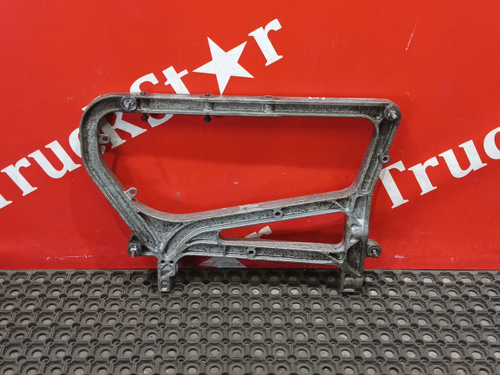 Кронштейн глушителя 2016г.