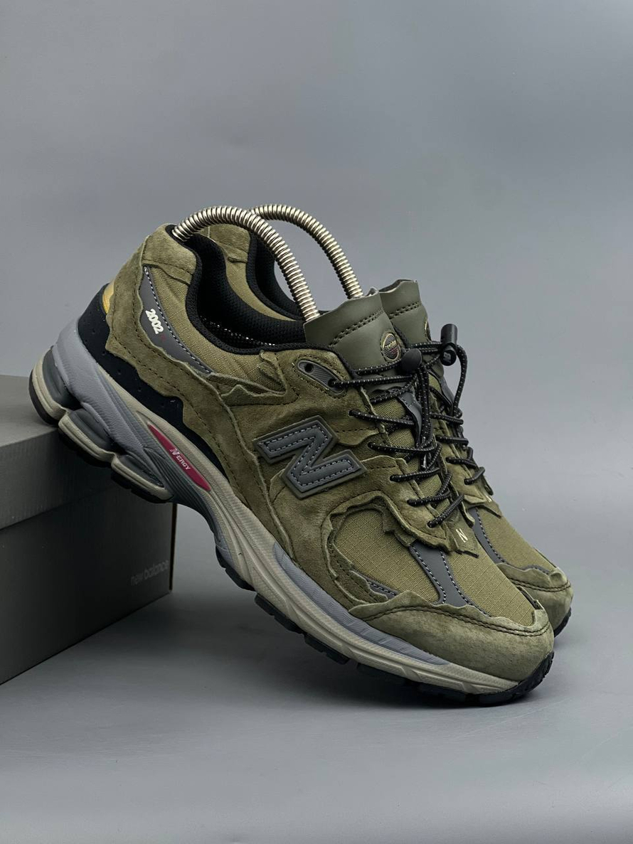Кроссовки NB 2002R GoreTex  #353 (хаки)