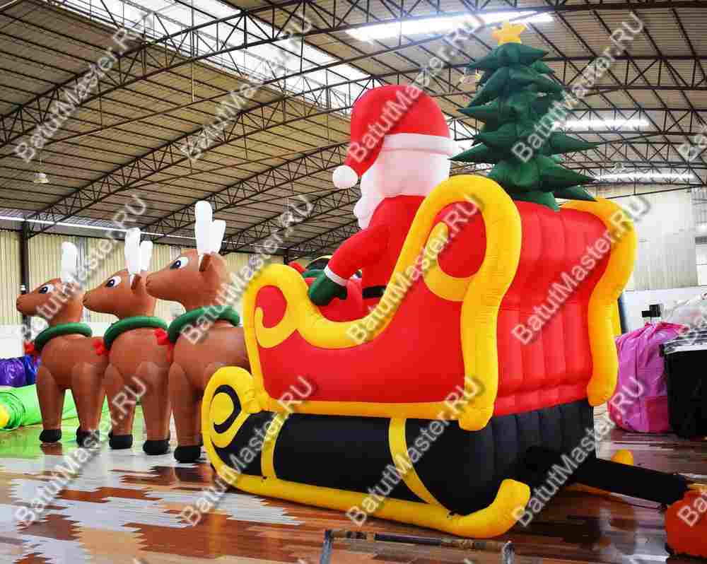 Надувная фигура «Санта и олени»