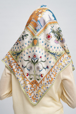 Платок «Кижи. Деревянное зодчество» 100% шелк