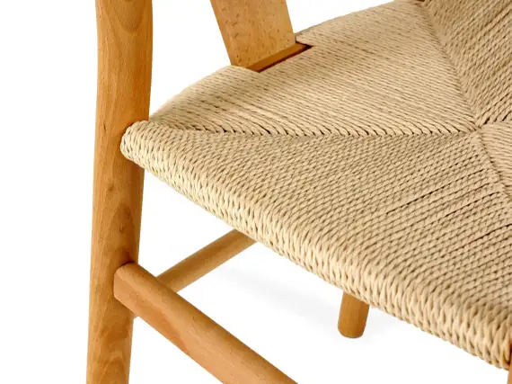 Стул Wishbone натуральный с бежевым сиденьем