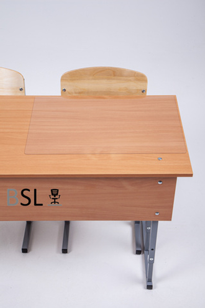 Защитная накладка для стола гладкая 0,8 мм