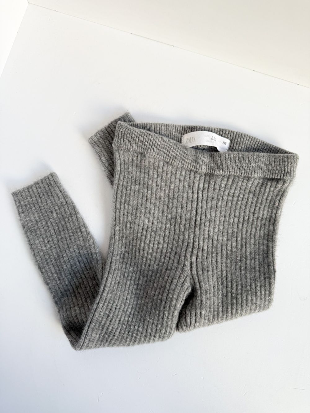 Кашемировые легинсы Zara, 86