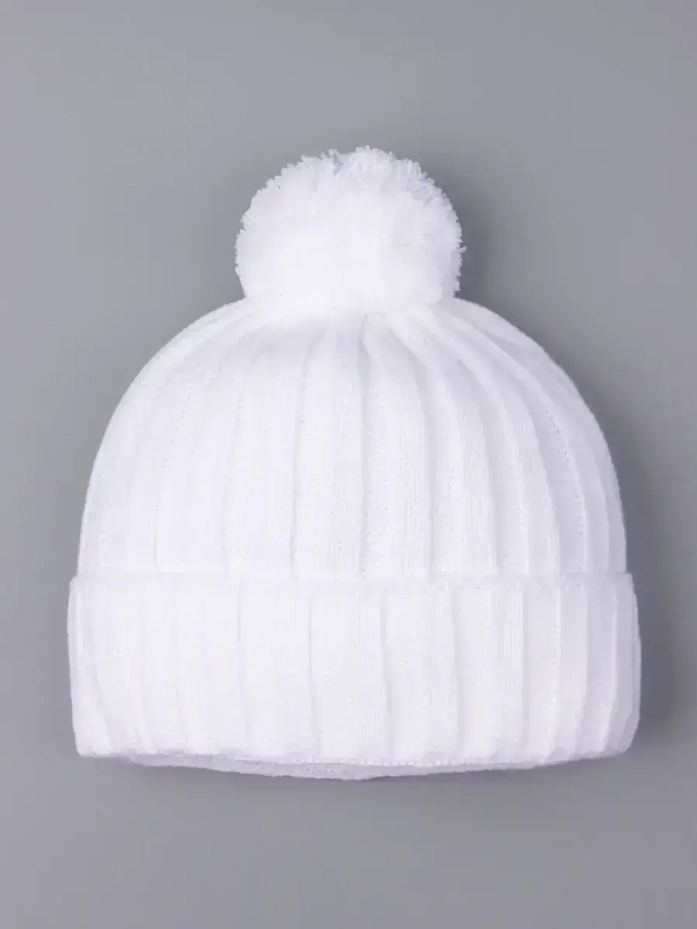 Шапка детская осенняя вязаная с помпоном