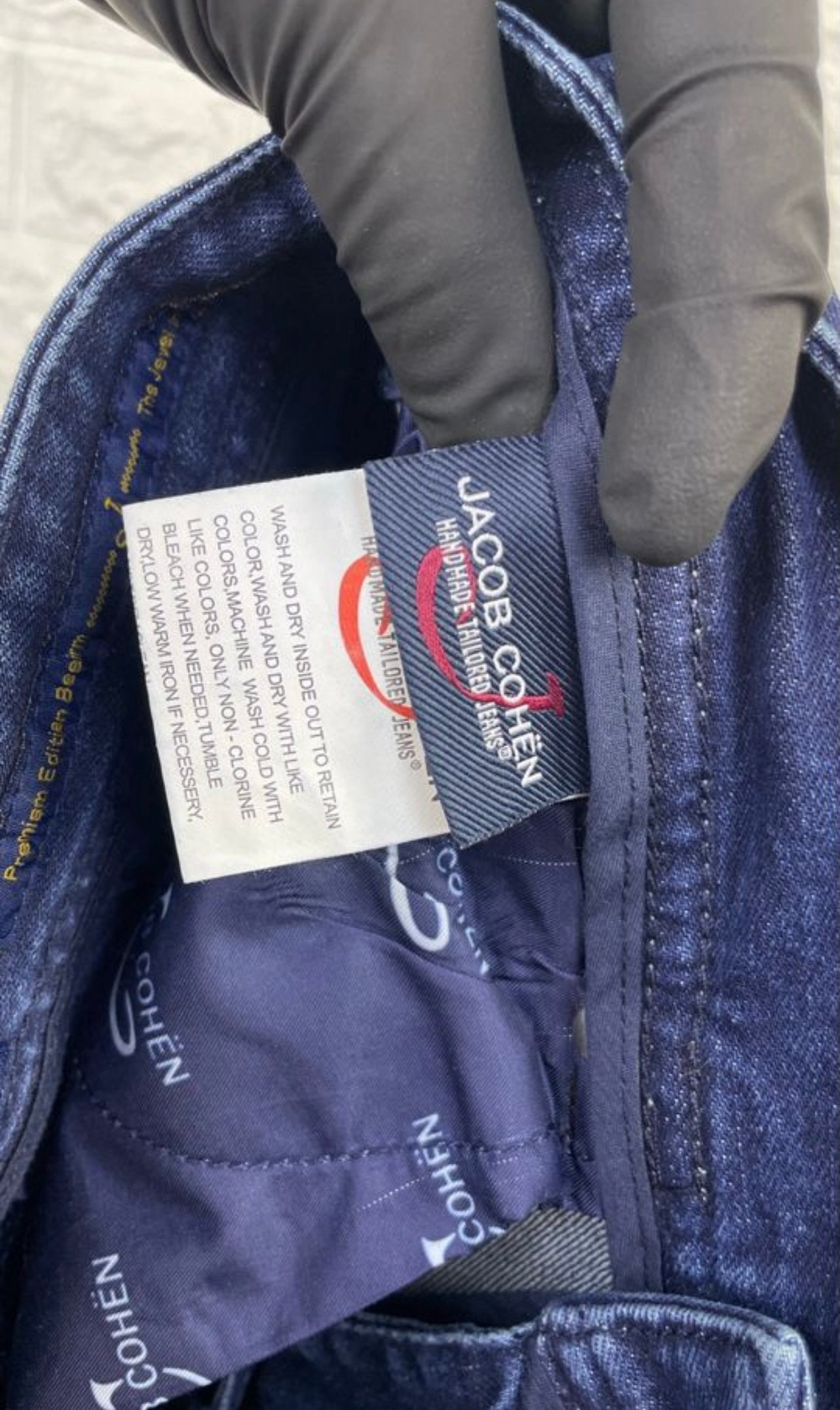 Джинсы Jacob Cohen в оригинале